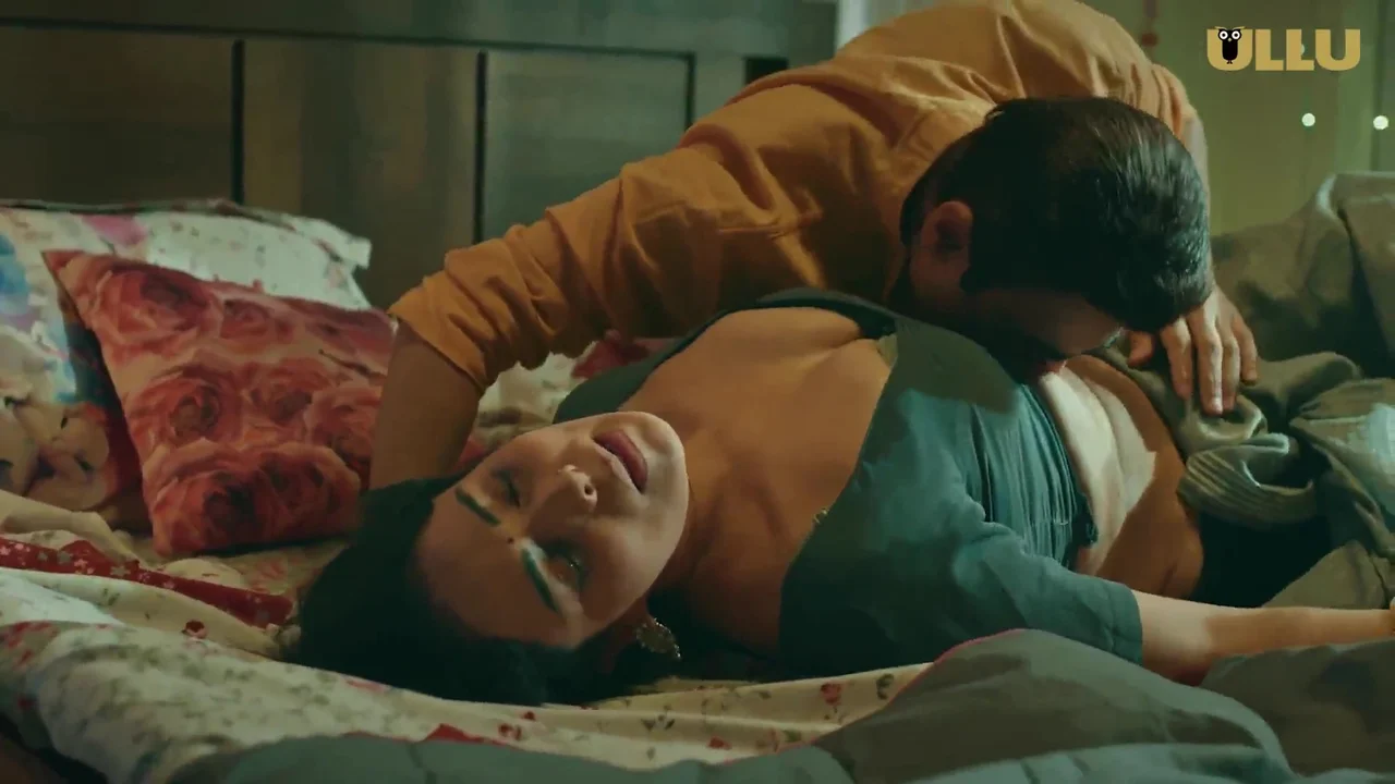 Kundi Mat Khadkao Raja 2025 Ullu Hindi XXX Web Series Ep 5